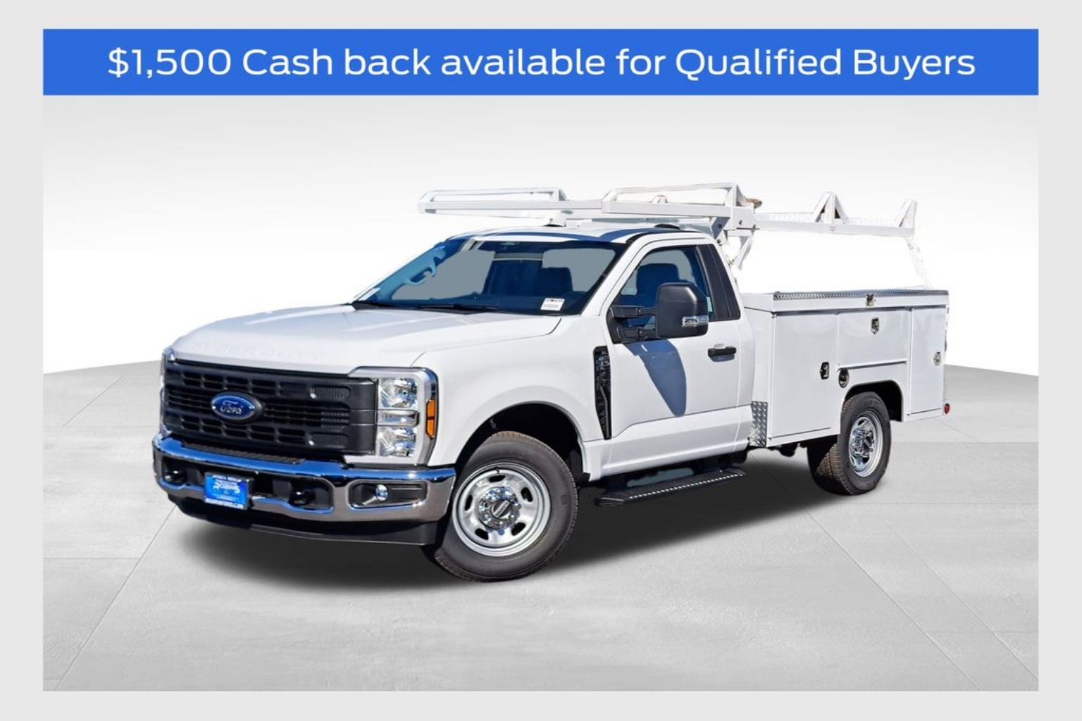 2026 Ford F-350 Super Duty XL's photo
