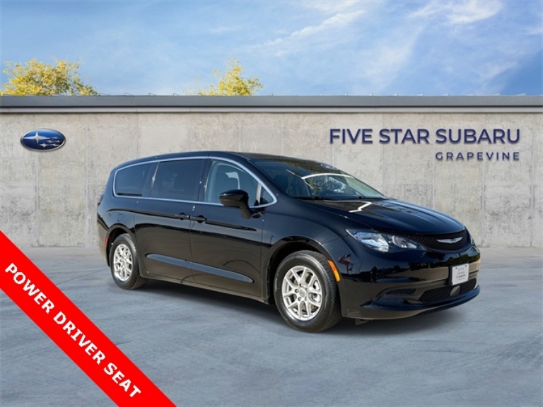 2024 Chrysler Voyager LX