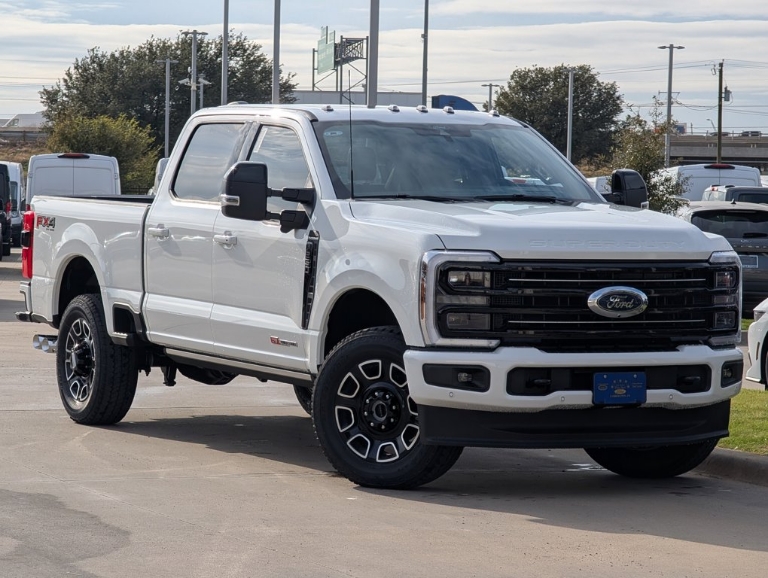 2026 Ford Super Duty F-250 SRW Platinum