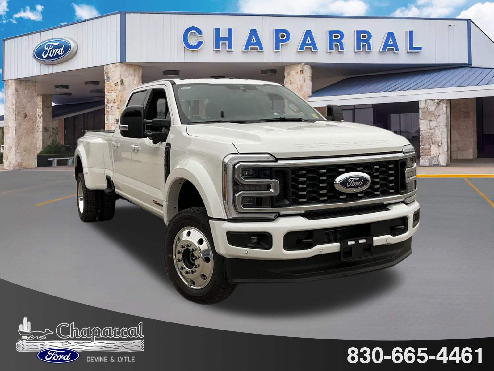 2026 Ford F-450 Super Duty Platinum's photo