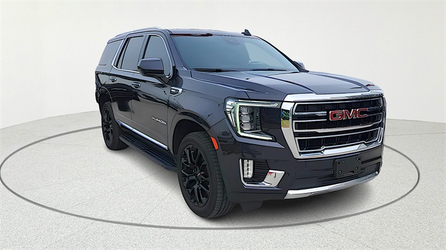 2023 GMC Yukon SLT's photo
