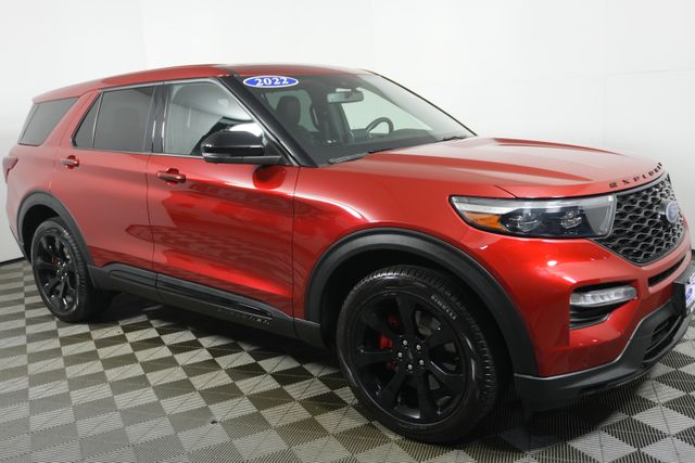Used 2022 Ford Explorer ST with VIN 1FM5K8GCXNGC21016 for sale in Kansas City