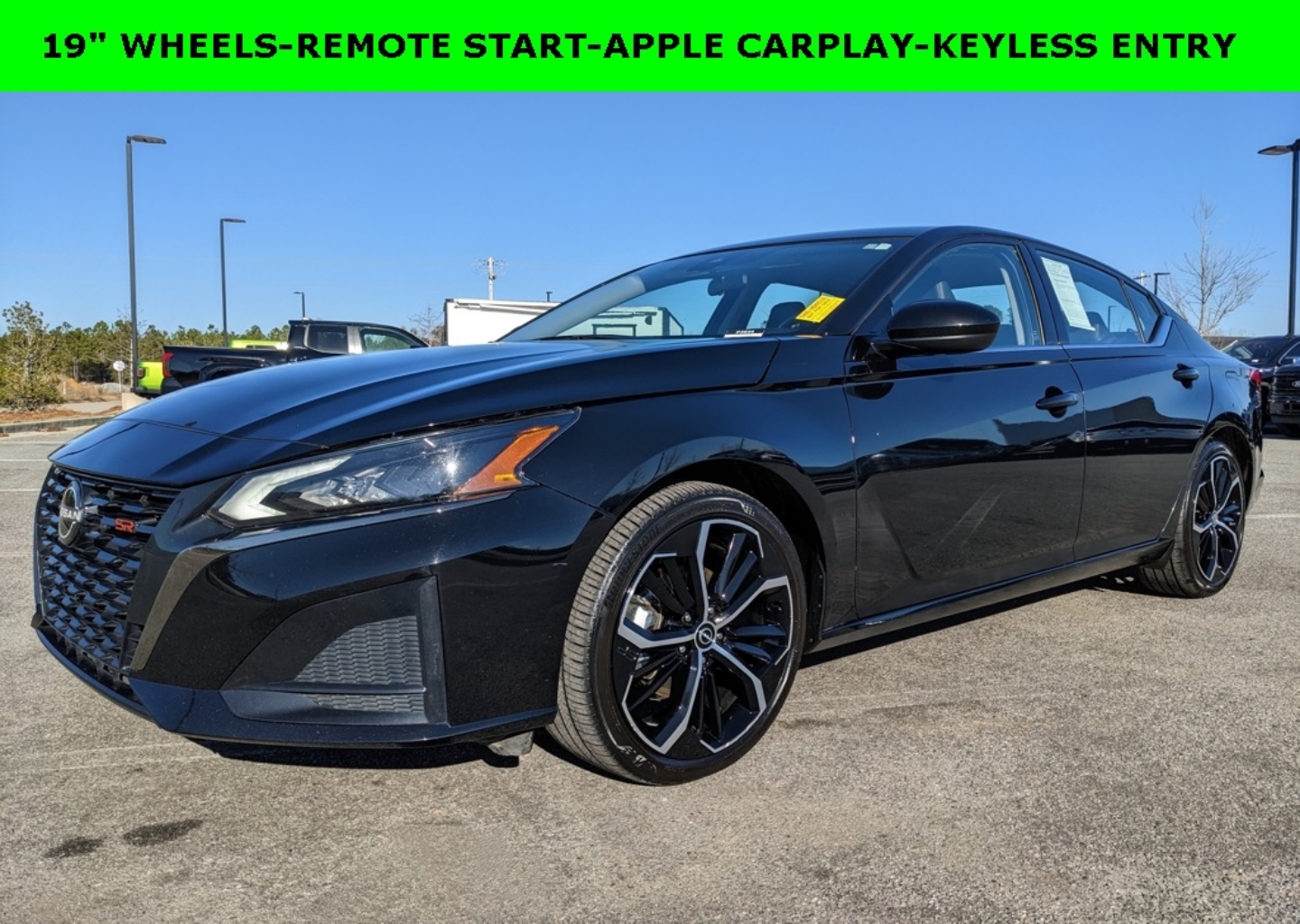 2024 Nissan Altima SR's photo