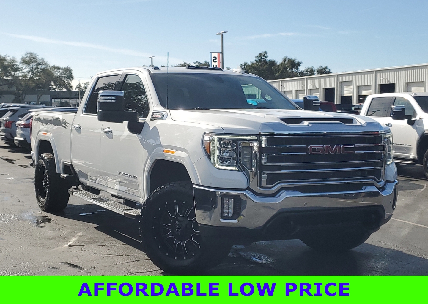 2023 GMC Sierra 2500HD SLT's photo