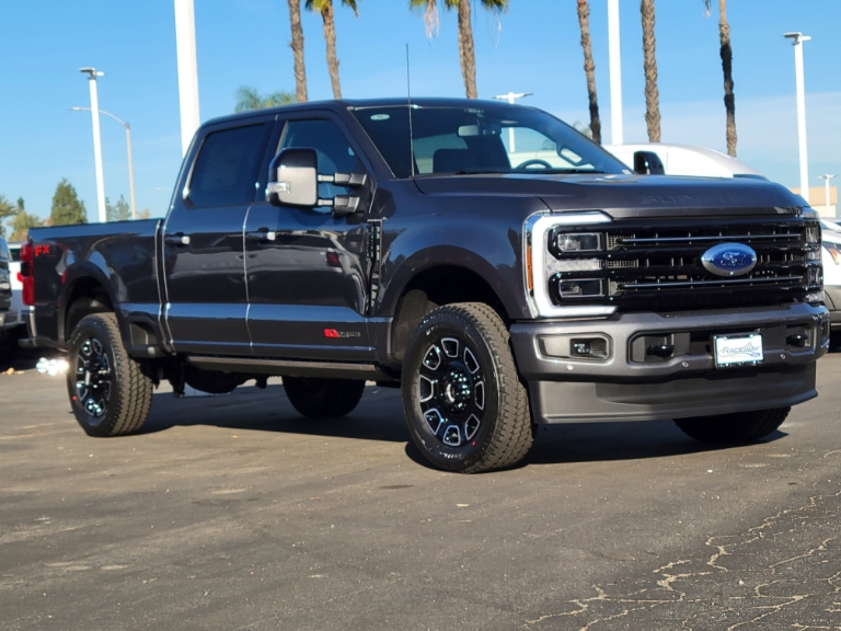 2026 Ford Super Duty F-250 SRW Platinum