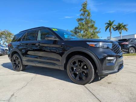 2023 Ford Explorer ST-Line
