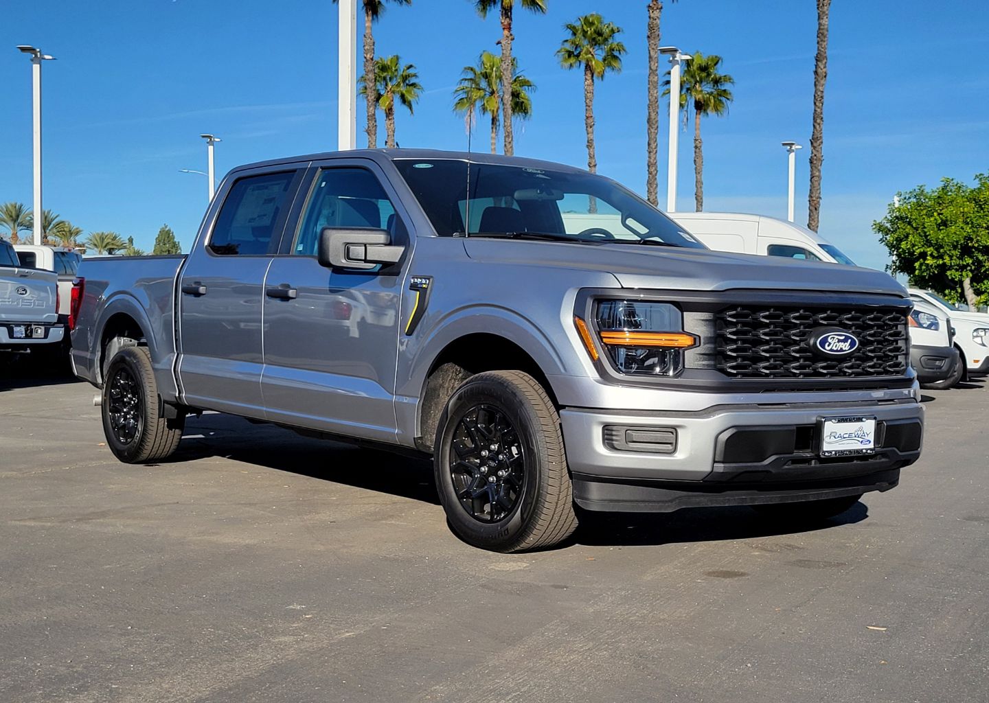 2025 Ford F-150 STX's photo