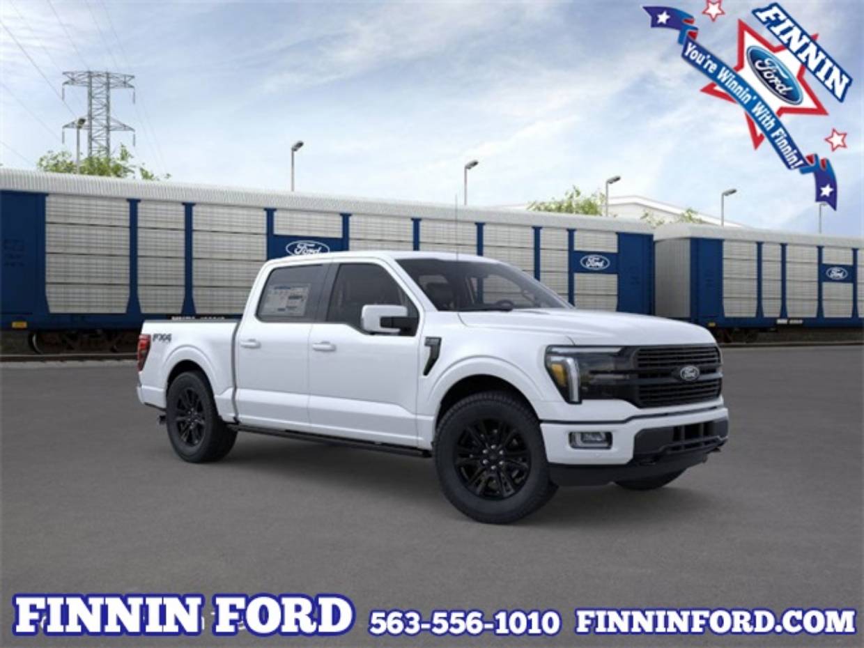 2025 Ford F-150 Platinum's photo