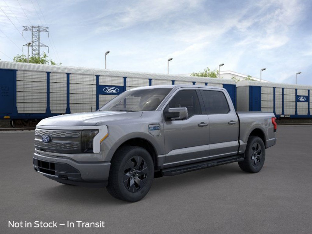 2025 Ford F-150 Lightning LARIAT
