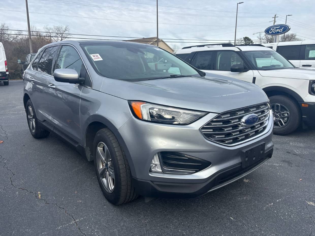 2022 Ford Edge SEL's photo