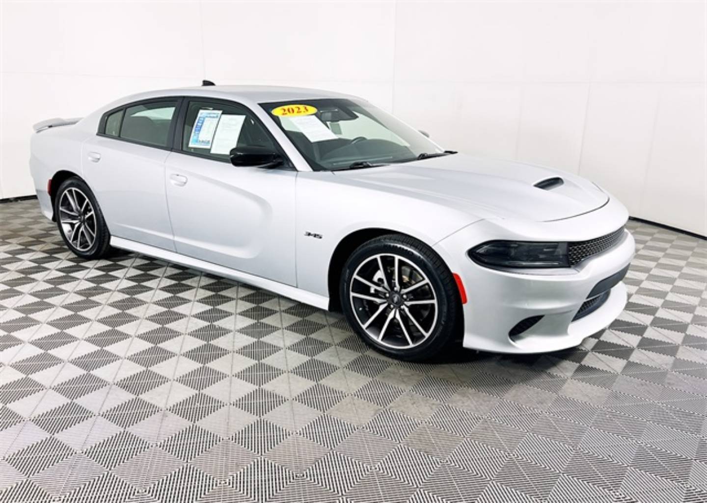 2023 Dodge Charger R/T's photo