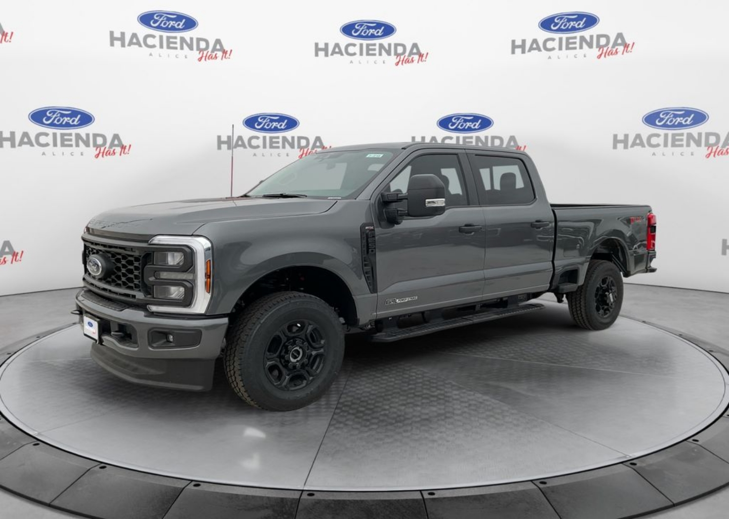 2026 Ford F-250 Super Duty XL's photo