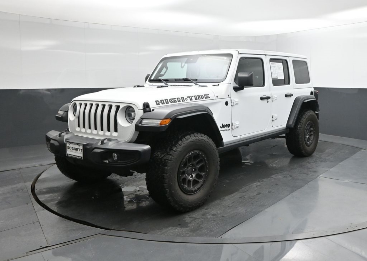 2022 Jeep Wrangler Unlimited High Tide's photo