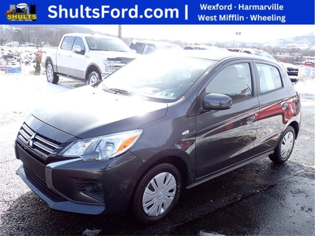 2024 Mitsubishi Mirage ES's photo