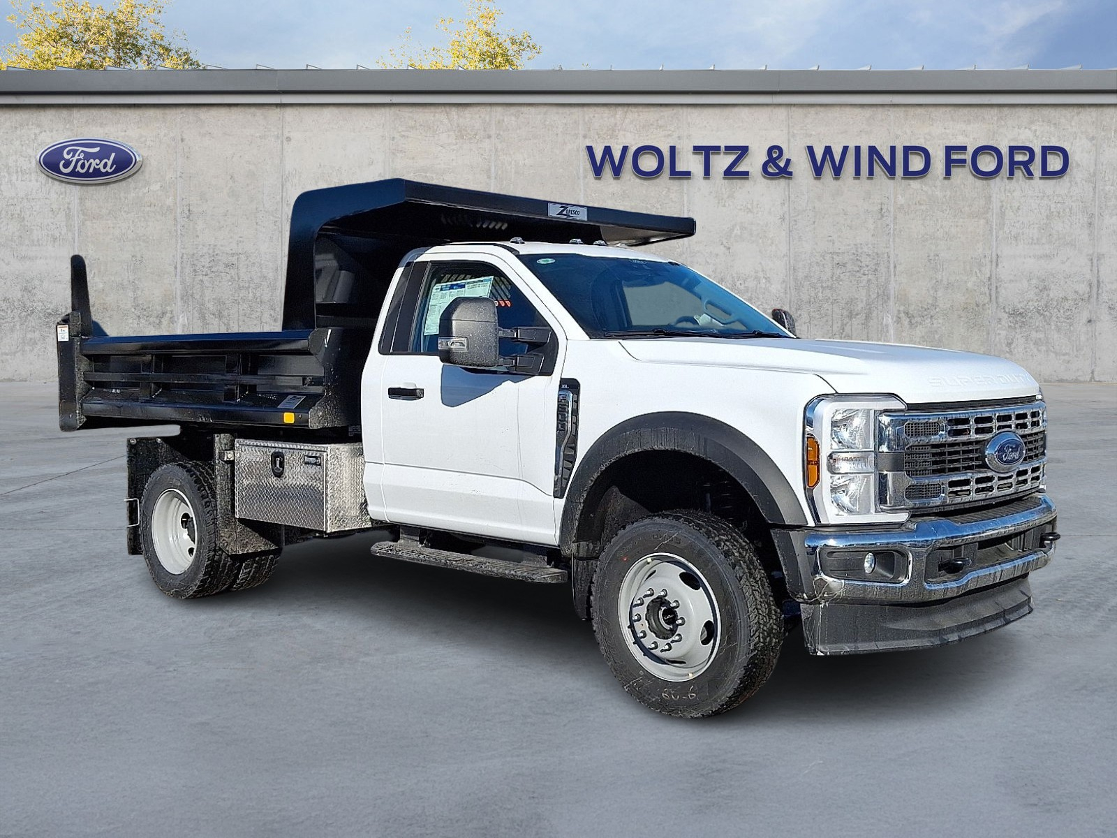 2026 Ford Super Duty F-600 Dump XL