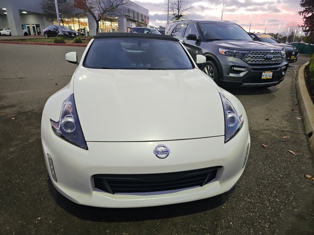 2018 Nissan 370Z Touring Sport