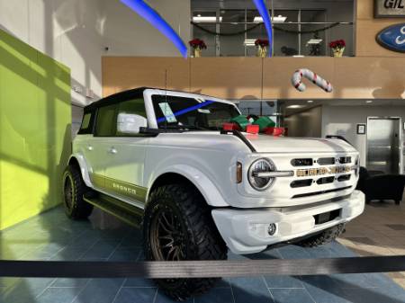 2025 Ford Bronco Outer Banks