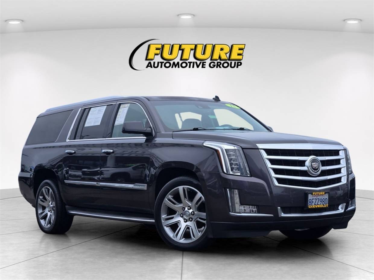 2015 Cadillac Escalade ESV Premium's photo
