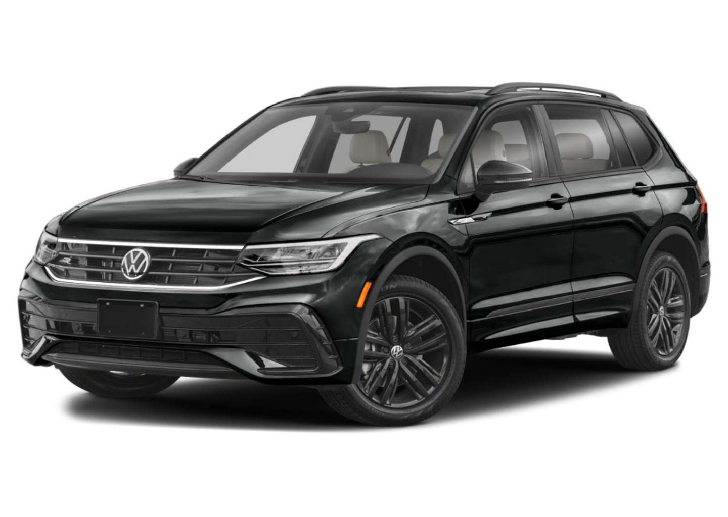 2022 Volkswagen Tiguan 2.0T SE R-Line Black's photo