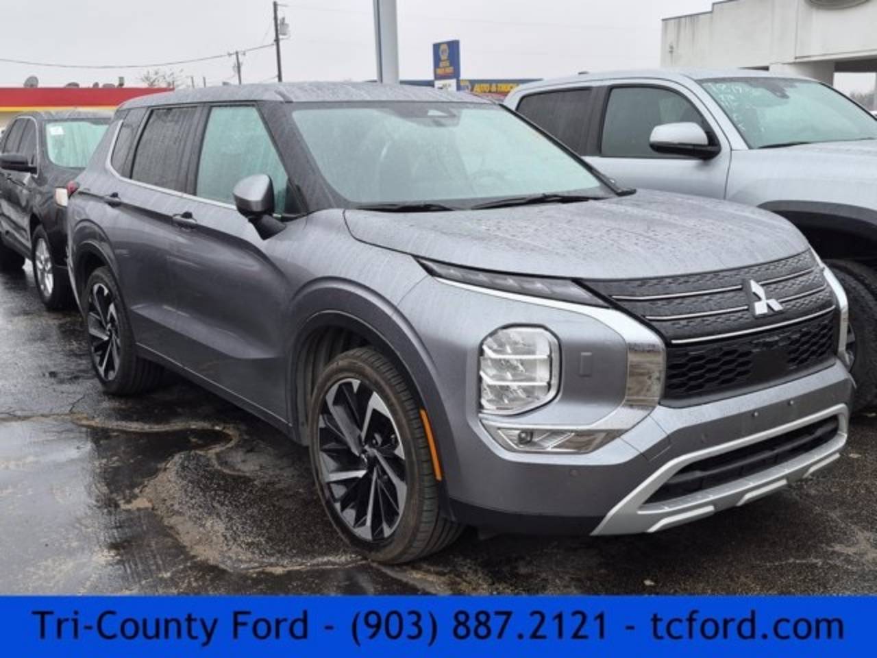 2024 Mitsubishi Outlander SE