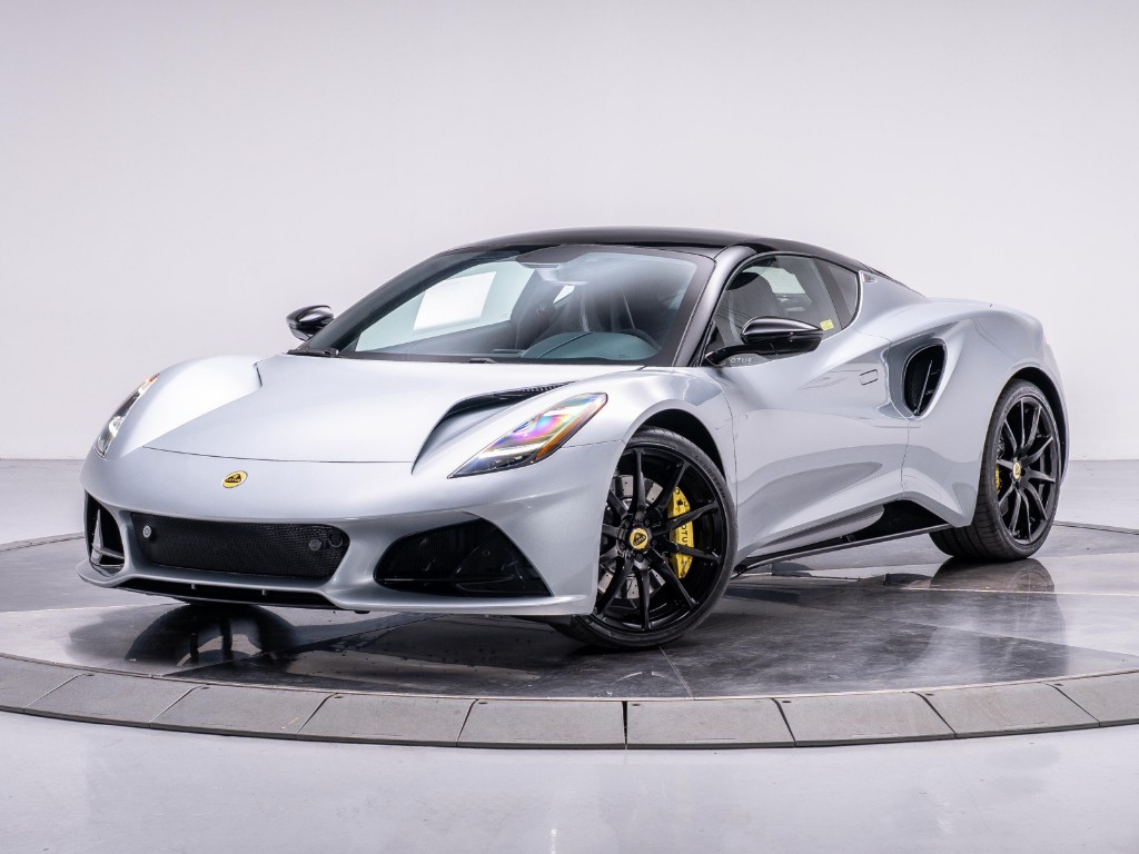 2025 Lotus Emira V6