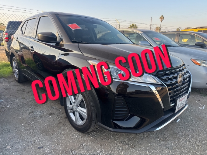 2024 Nissan Kicks S