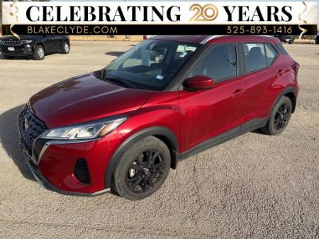 2023 Nissan Kicks SV