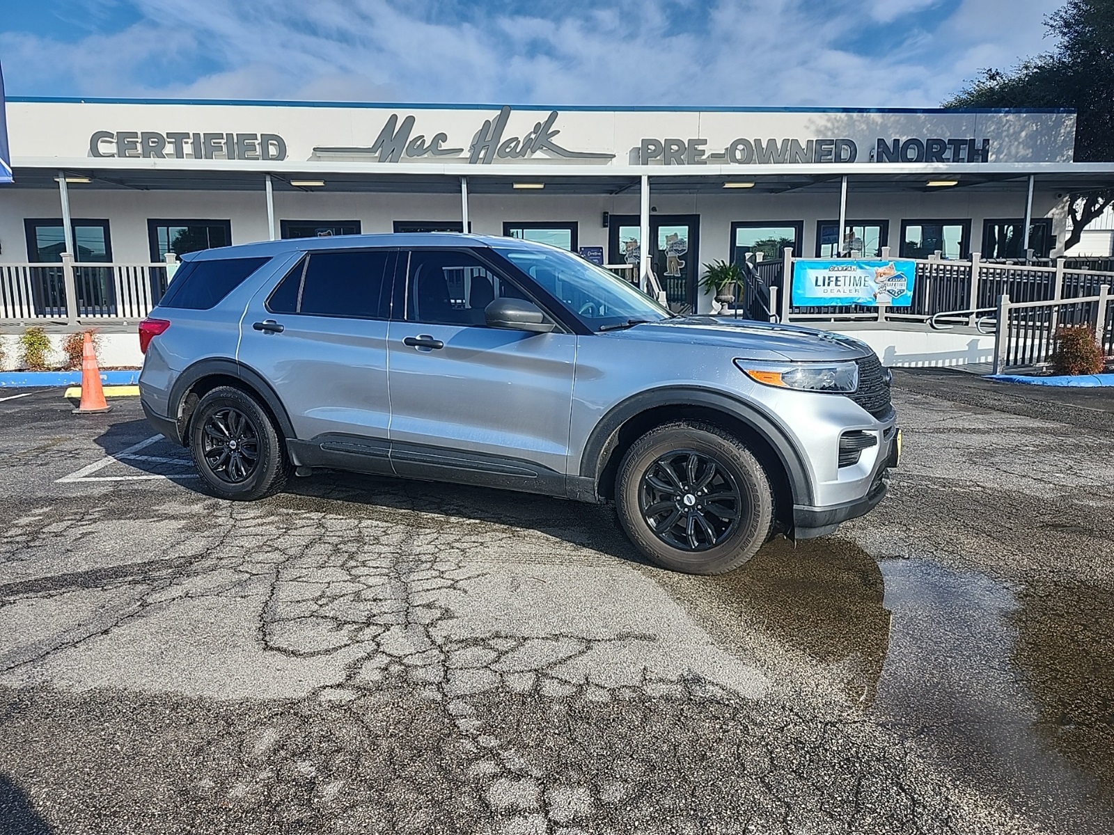 2020 Ford Explorer Base