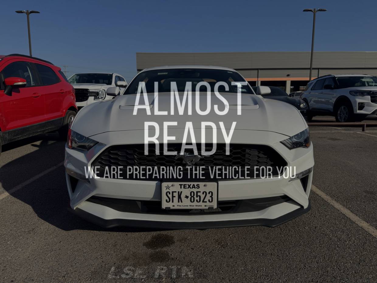 2022 Ford Mustang EcoBoost