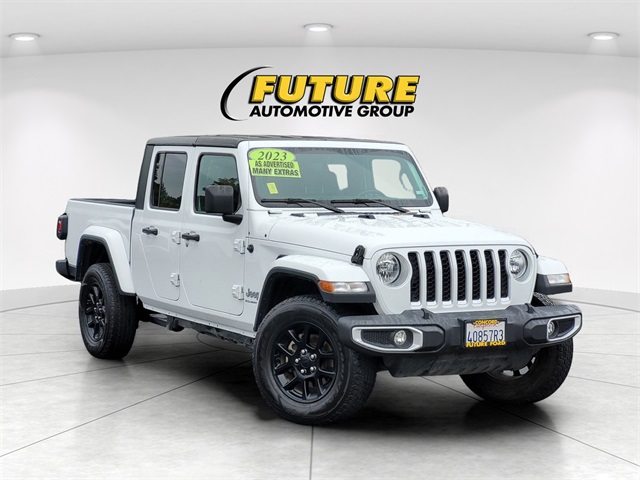 2023 Jeep Gladiator Overland