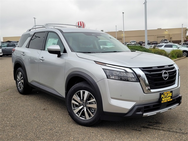 New 2025 Nissan Pathfinder SL