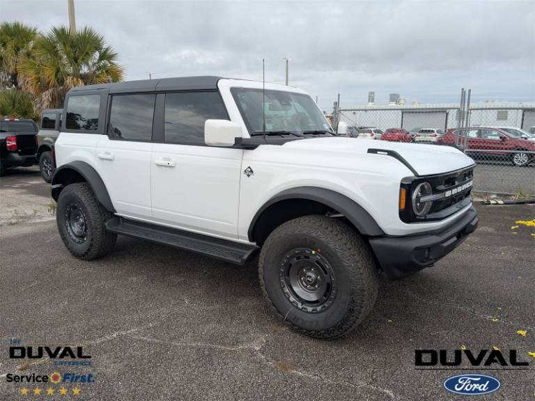 2025 Ford Bronco Outer Banks