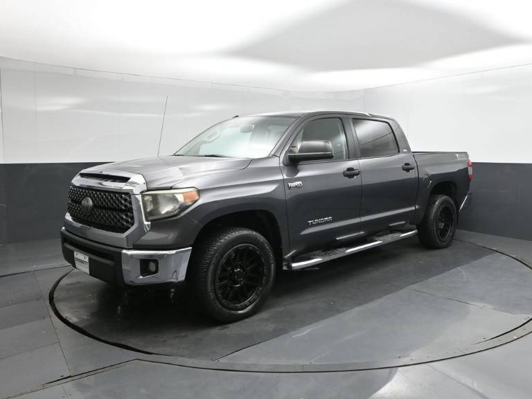 2018 Toyota Tundra SR5