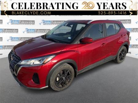 2023 Nissan Kicks SV