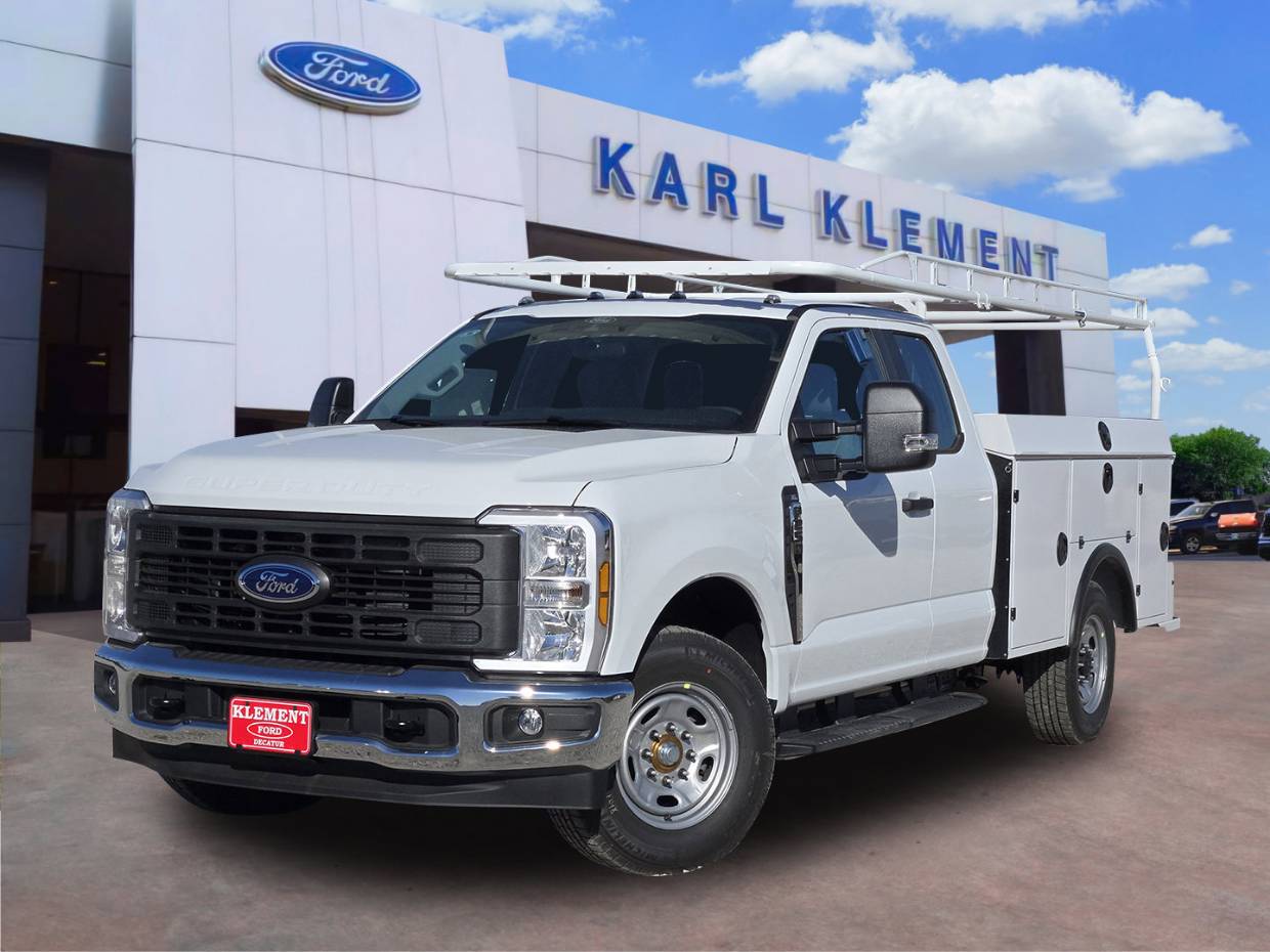 2026 Ford F-250 Super Duty XL's photo