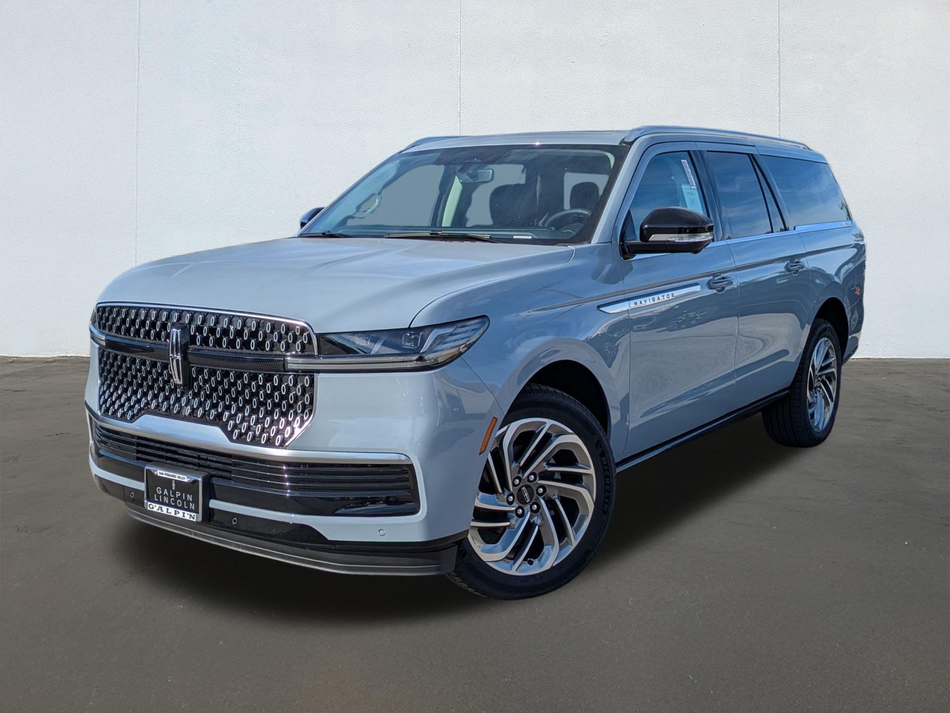 2025 Lincoln Navigator Reserve L's photo