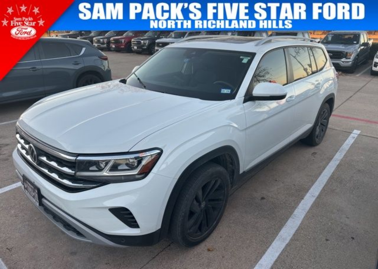 2021 Volkswagen Atlas SEL's photo