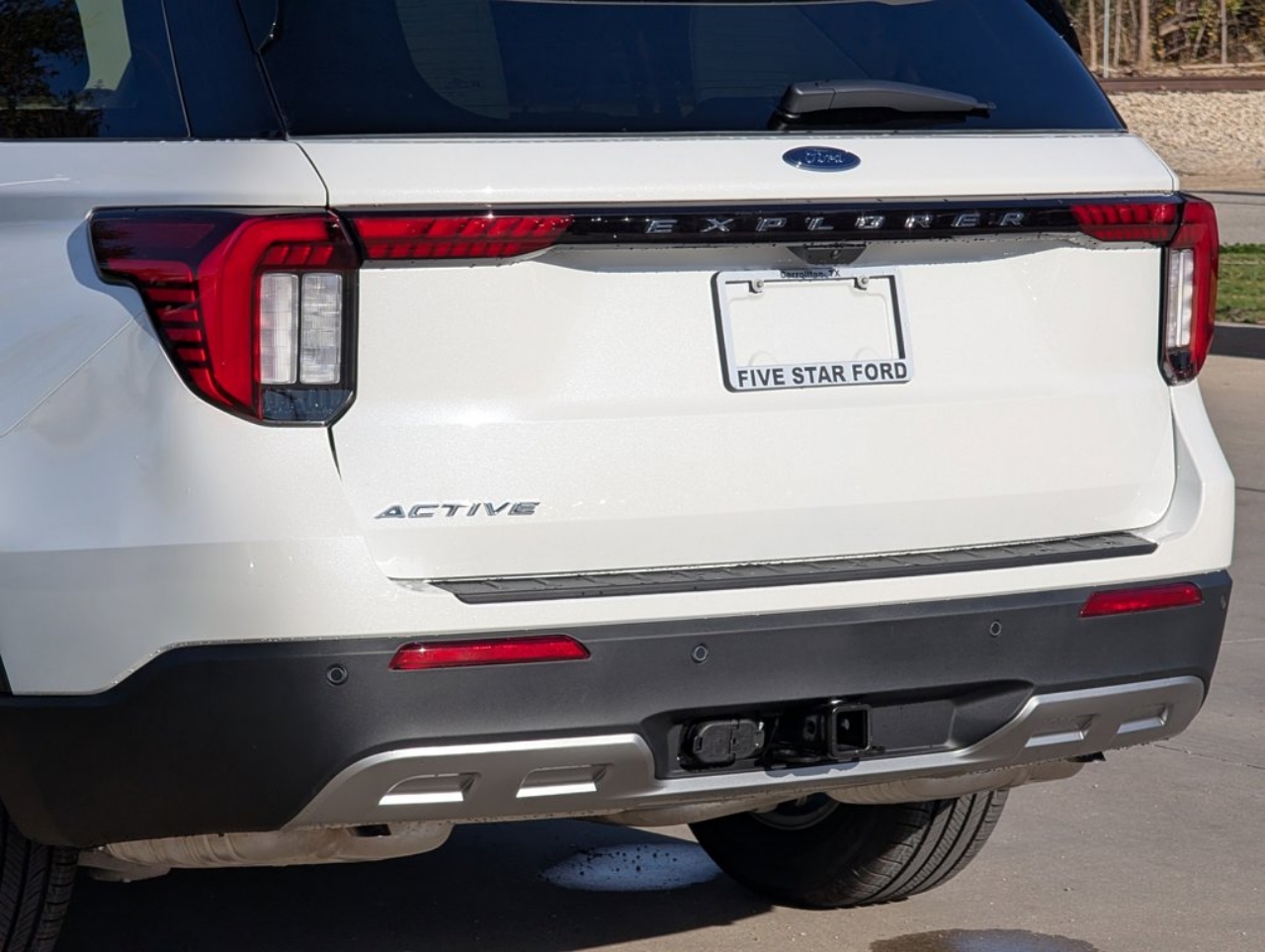 2026 Ford Explorer Active - Photo 6