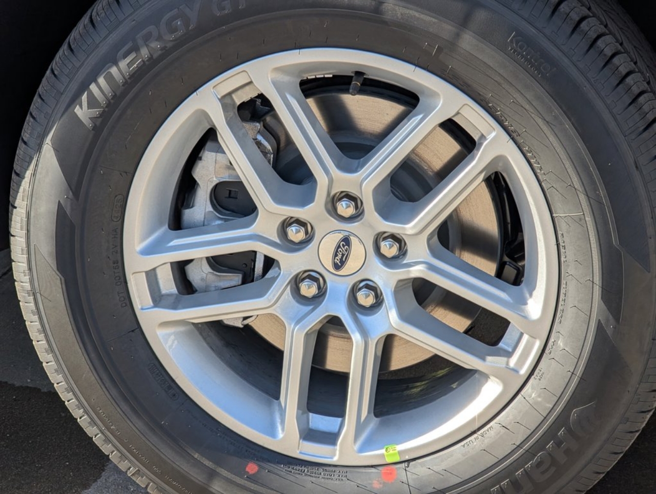 2026 Ford Explorer Active - Photo 9