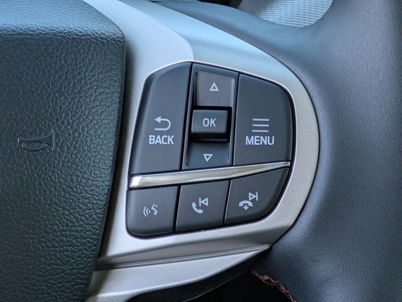 2026 Ford Explorer Active - Photo 14