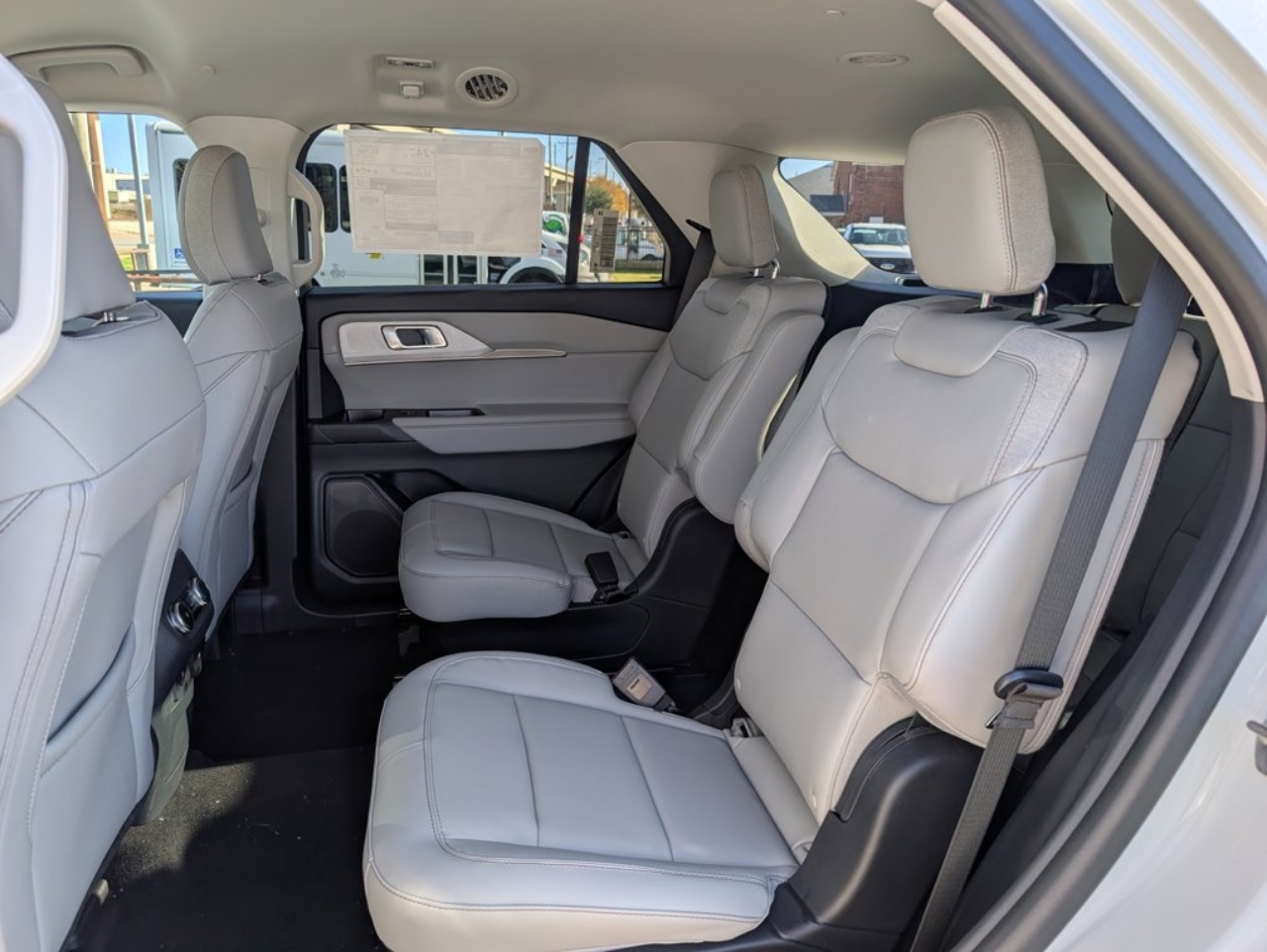 2026 Ford Explorer Active - Photo 24