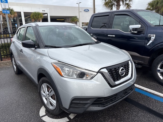 Used 2020 Nissan Kicks S