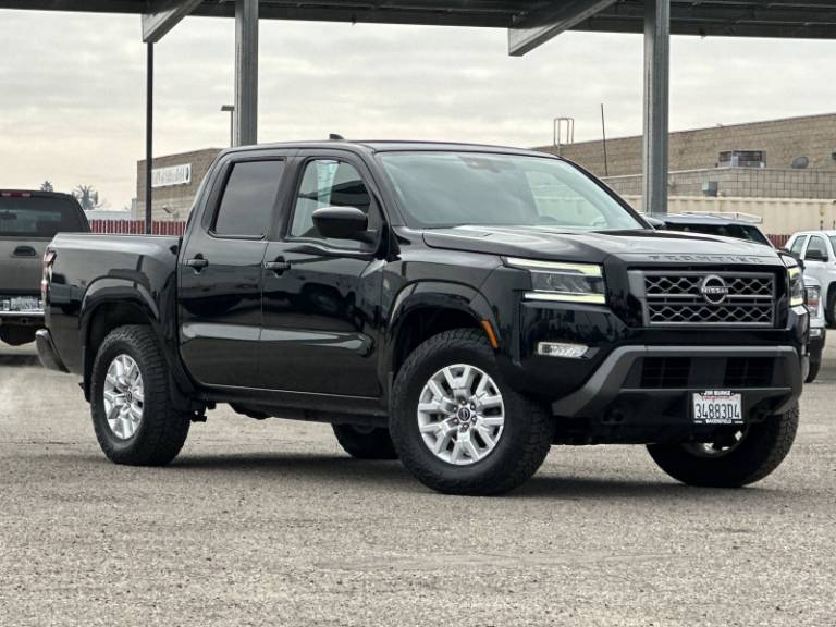 2022 Nissan Frontier SV