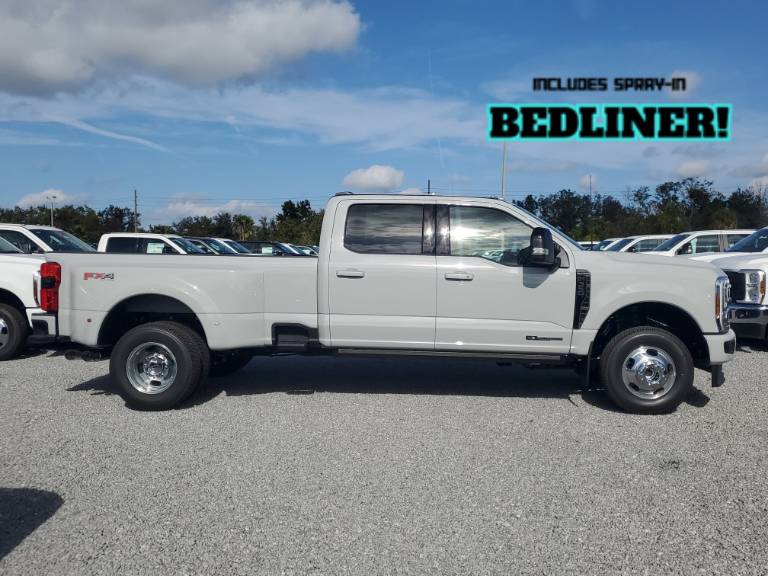 2026 Ford Super Duty F-350 DRW Platinum