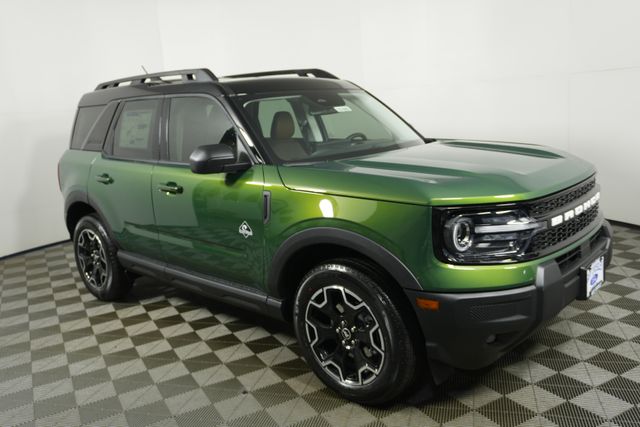 2025 Ford Bronco Sport Outer Banks's photo