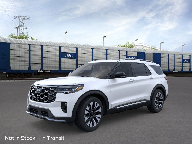 2026 Ford Explorer Platinum's photo