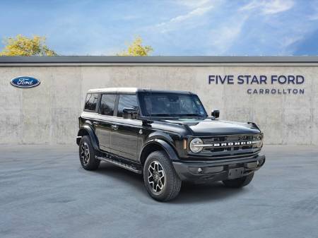 2024 Ford Bronco Outer Banks
