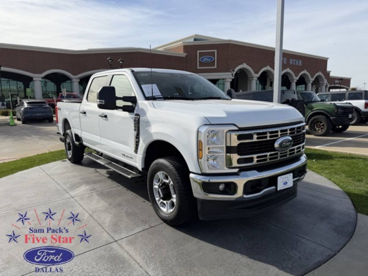 2025 Ford F-250 Super Duty XLT's photo
