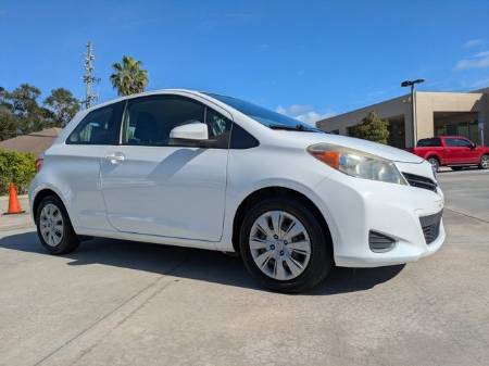 2012 Toyota Yaris L