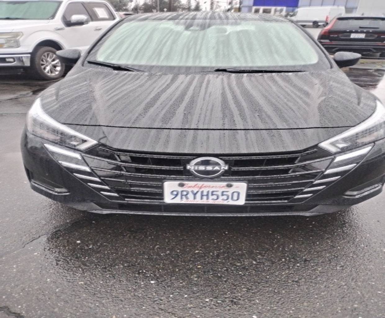 2025 Nissan Versa Sedan S's photo